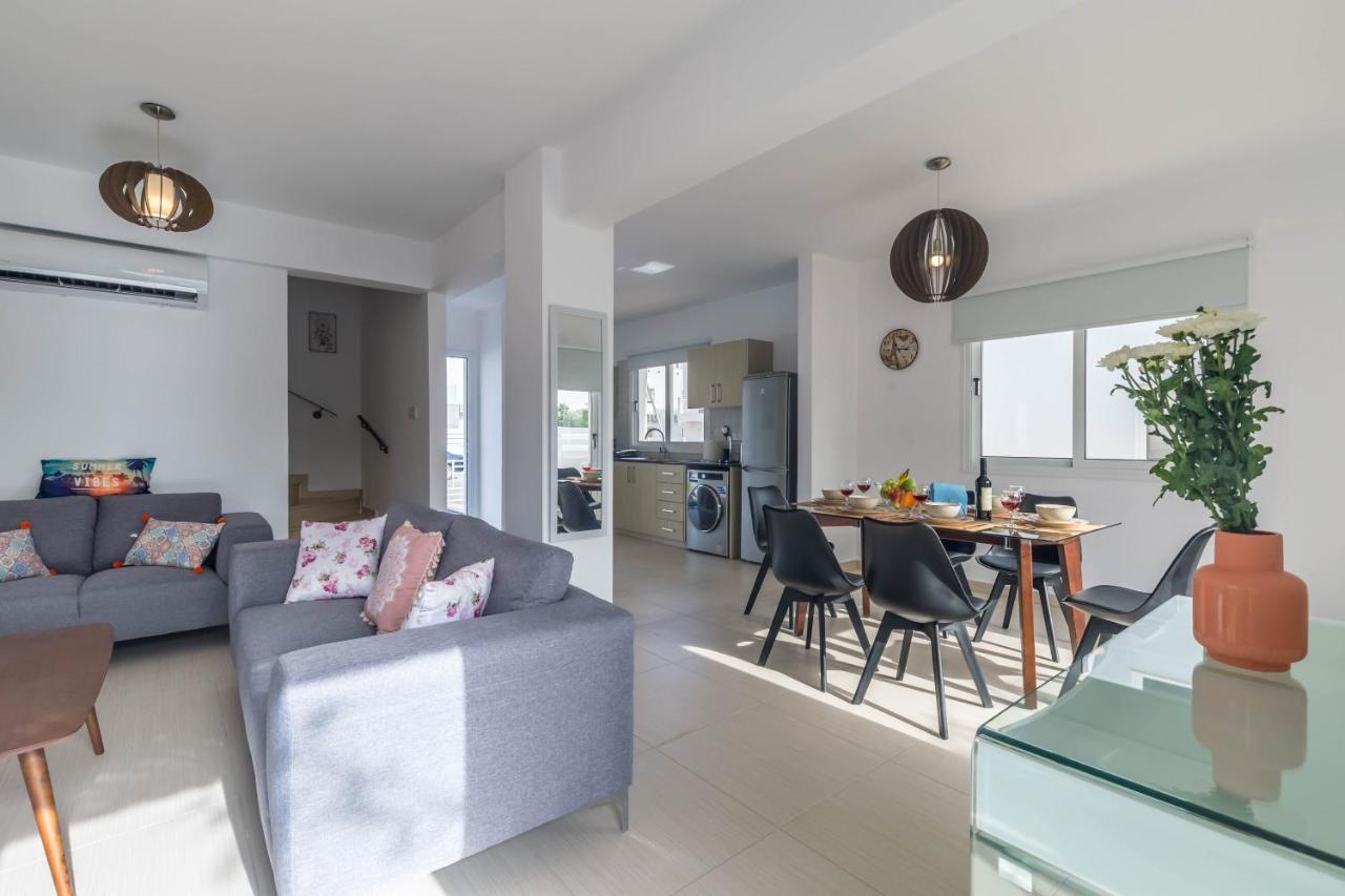 Nissini Villas 2 Айя-Напа Экстерьер фото