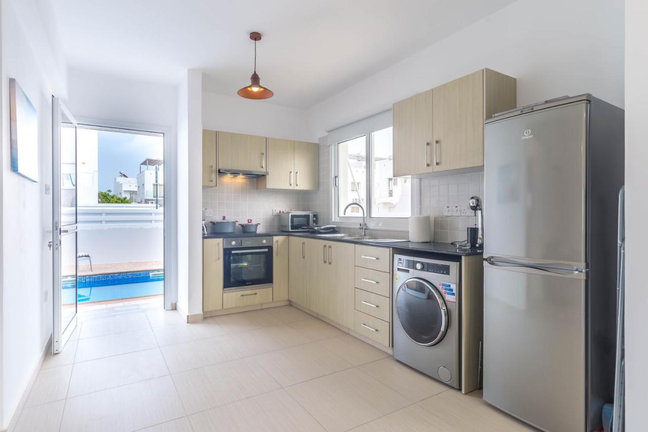 Nissini Villas 2 Айя-Напа Экстерьер фото