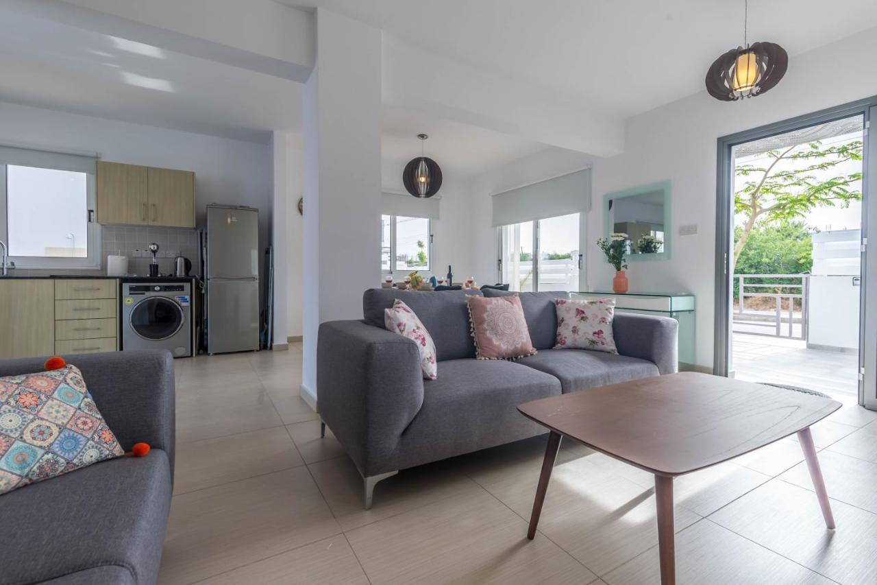 Nissini Villas 2 Айя-Напа Экстерьер фото